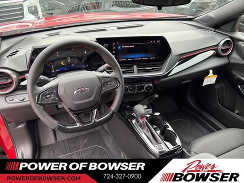 New 2026 Chevrolet Trax RS w/ Sunroof Package FWD image 6