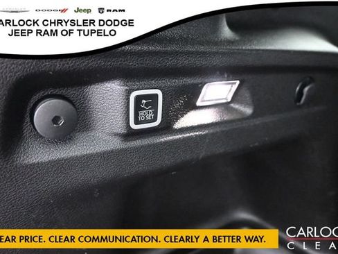 Used 2023 Jeep Grand Cherokee L Laredo AWD/4WD image 30