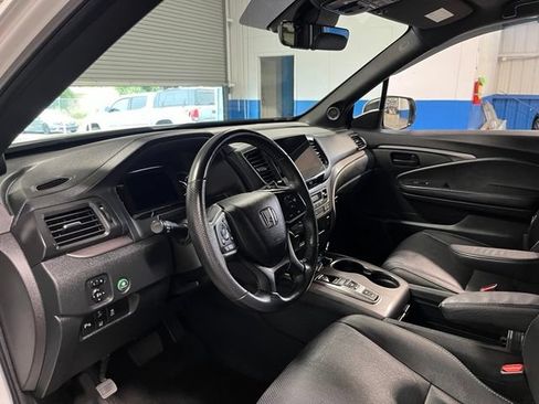 Used 2023 Honda Passport EX-L image 23