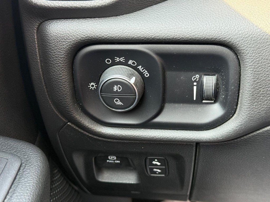 Certified 2023 RAM 1500 Big Horn AWD/4WD image 20