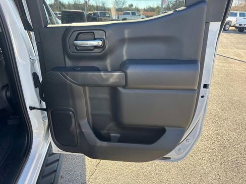Certified 2025 Chevrolet Silverado 1500 Custom image 20