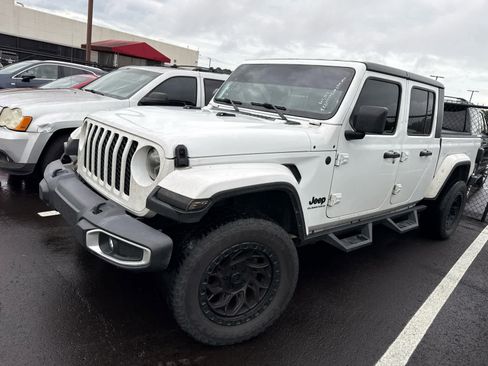 Used 2023 Jeep Gladiator Sport AWD/4WD image 6