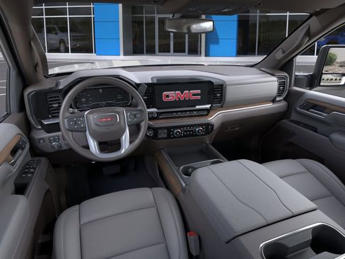 New 2026 GMC Sierra 2500 SLT image 15