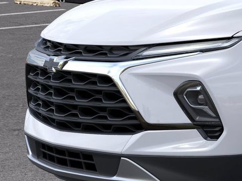 New 2026 Chevrolet Blazer LT FWD image 13