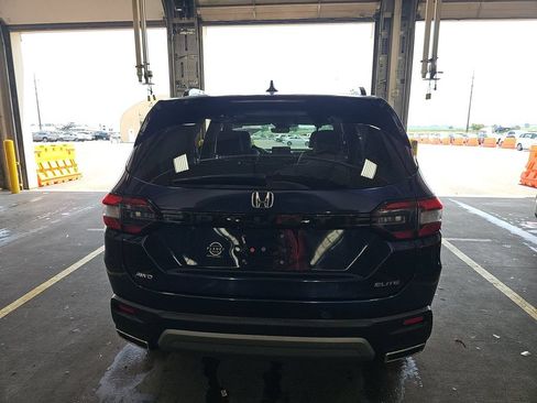 Used 2023 Honda Pilot Elite image 14