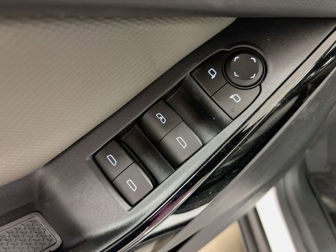 New 2026 Chevrolet Equinox LT w/ Convenience Package II image 20