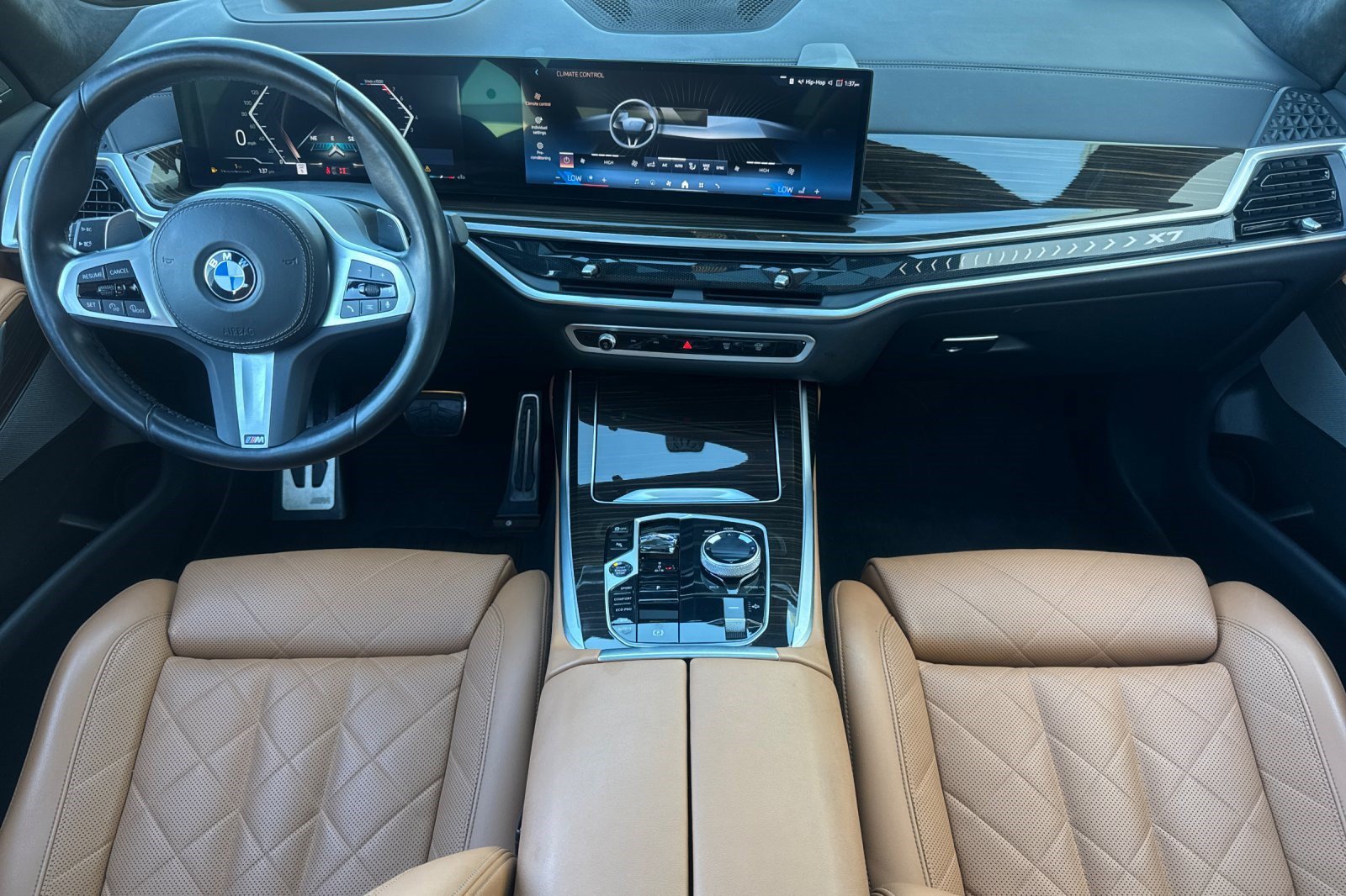 Used 2024 BMW X7 xDrive40i w/ Executive Package AWD/4WD image 16