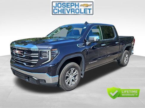 Used 2025 GMC Sierra 1500 SLT AWD/4WD image 2