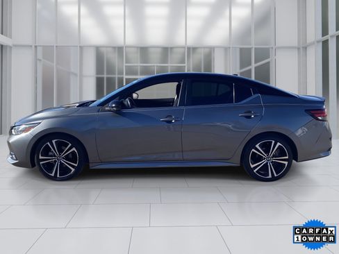 Certified 2020 Nissan Sentra SR image 2