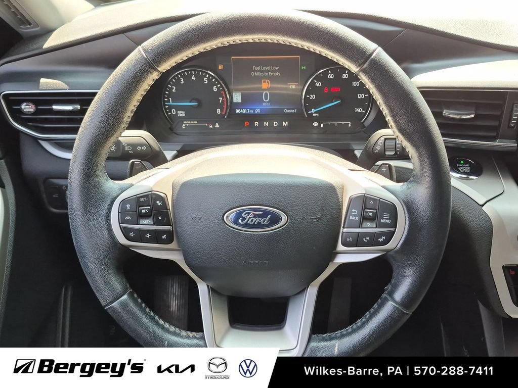 Used 2021 Ford Explorer XLT w/ Equipment Group 202A AWD/4WD image 15