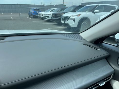 Used 2025 Hyundai Sonata SEL FWD image 36