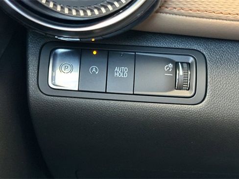 New 2026 Chevrolet Equinox ACTIV w/ Convenience Package III image 34