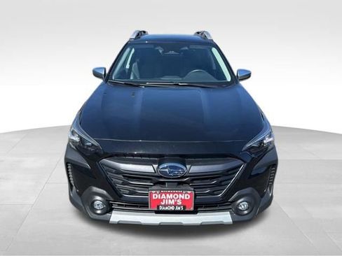 Used 2024 Subaru Outback Touring AWD/4WD image 8