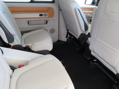 New 2025 Volkswagen ID. Buzz 1st Edition image 26