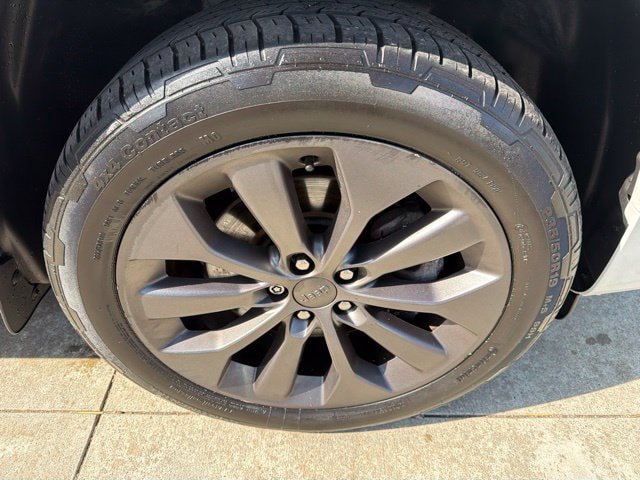 Certified 2021 Jeep Cherokee High Altitude AWD/4WD image 8