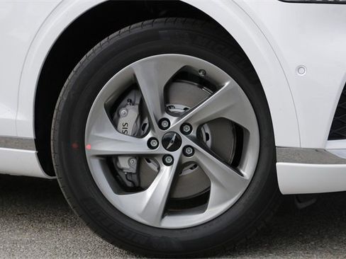 New 2026 Genesis GV70 2.5T Advanced image 2