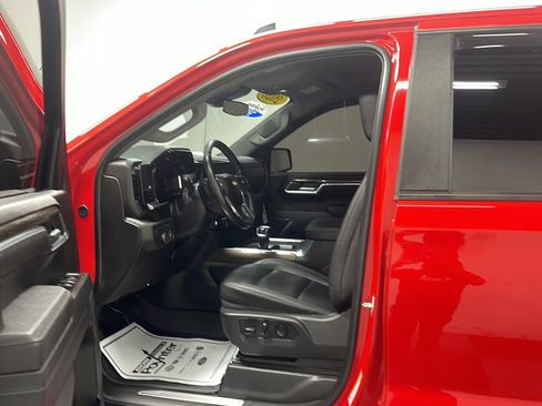 Used 2026 Chevrolet Silverado 1500 LT w/ Safety Package AWD/4WD image 2