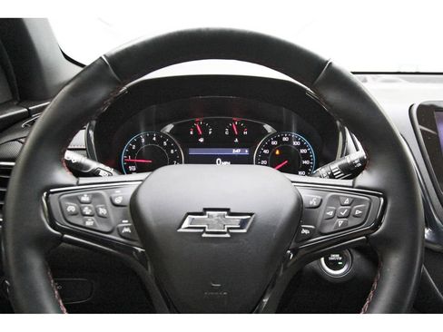 Used 2024 Chevrolet Equinox RS FWD image 13