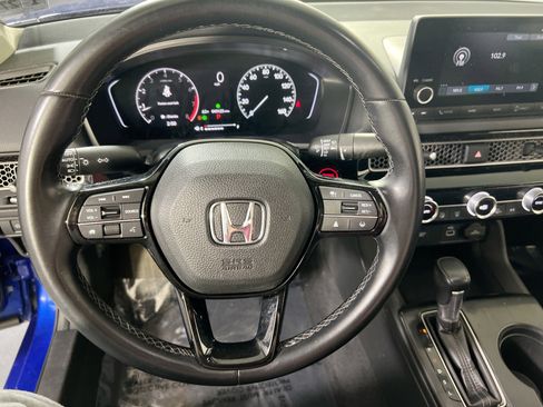 Used 2022 Honda Civic EX image 10