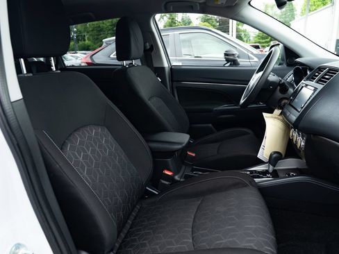 Used 2023 Mitsubishi Outlander Sport ES AWD/4WD image 25