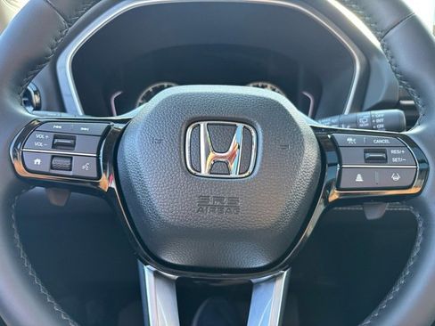 New 2025 Honda Pilot Touring image 20