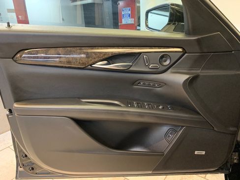 Used 2016 Cadillac CT6 Premium Luxury w/ Active Chassis Package AWD/4WD image 14
