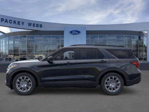 New 2026 Ford Explorer Active w/ Active Comfort Package image 5