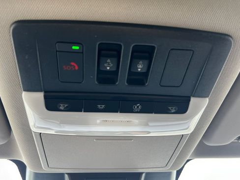 New 2026 Nissan Rogue Platinum AWD/4WD image 12