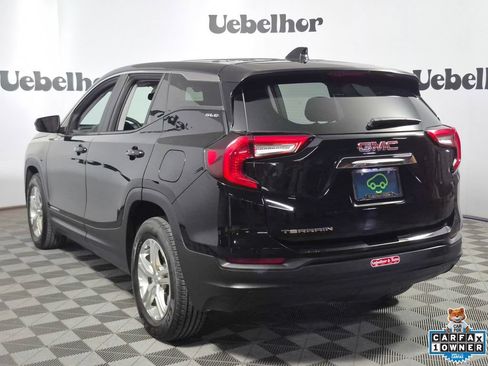 Certified 2024 GMC Terrain SLE FWD image 6