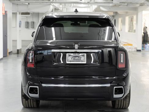 New 2026 Rolls-Royce Cullinan image 7