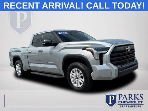 Used 2022 Toyota Tundra SR5 w/ SR5 Premium Package AWD/4WD image 1