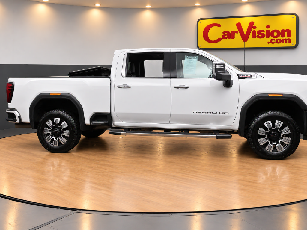 Used 2024 GMC Sierra 3500 Denali w/ Denali Reserve Package AWD/4WD image 3