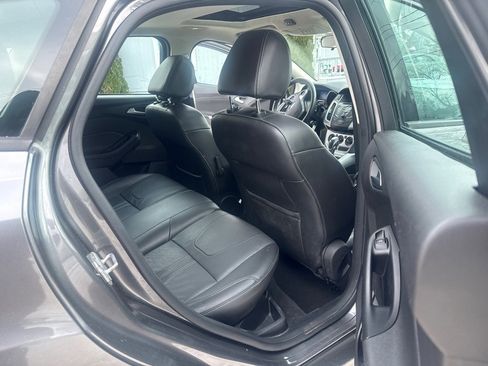 Used 2014 Ford Focus SE w/ Equipment Group 201A image 13