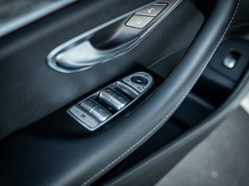 Used 2021 Mercedes-Benz E 350 Sedan w/ Premium Package image 45