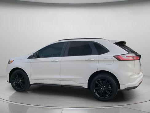 Certified 2022 Ford Edge ST-Line AWD/4WD image 18