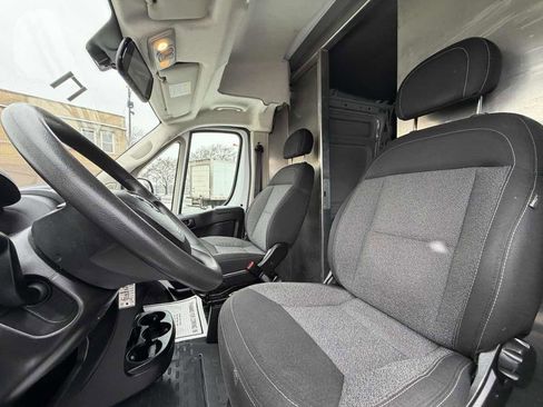 Used 2018 RAM ProMaster 2500 image 12