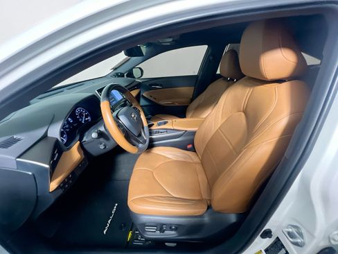 Used 2021 Toyota Avalon Limited w/ Advanced Safety Package FWD image 14