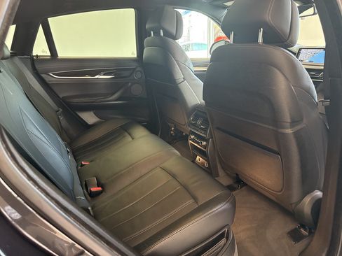 Used 2018 BMW X6 xDrive35i AWD/4WD image 23