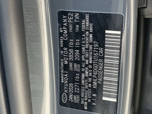 New 2026 Hyundai Elantra Limited FWD image 43