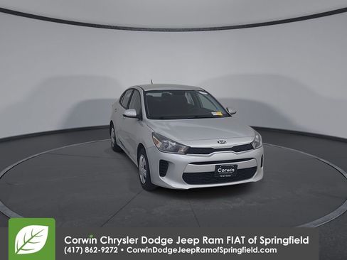 Used 2018 Kia Rio S FWD image 4