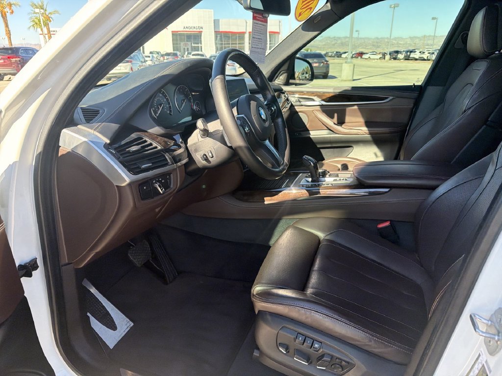 Used 2016 BMW X5 xDrive50i AWD/4WD image 25