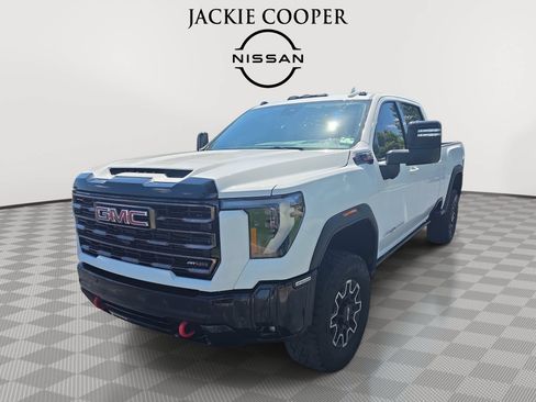 Used 2026 GMC Sierra 2500 AT4X AWD/4WD image 1