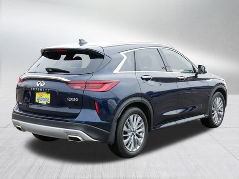 Used 2025 INFINITI QX50 Luxe image 7