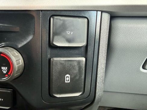 Used 2024 Ford F450 XL w/ XL Chrome Package image 38