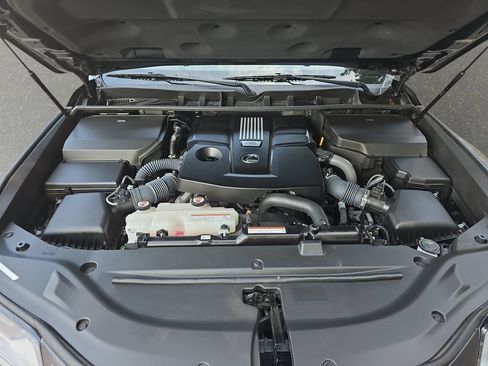 Certified 2024 Lexus LX 600 4WD w/ Appearance Package image 32