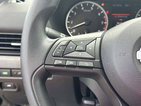 Certified 2025 Nissan Sentra S FWD image 28