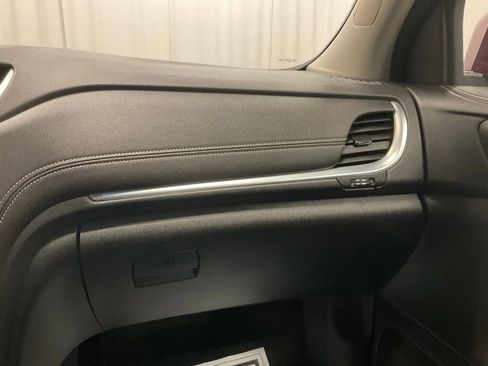 Used 2017 Chevrolet Traverse Premier image 28