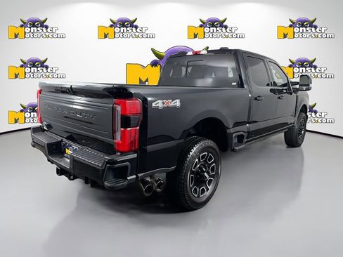 Used 2025 Ford F250 Platinum image 5
