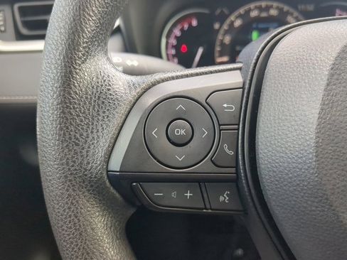 Used 2023 Toyota RAV4 XLE image 22