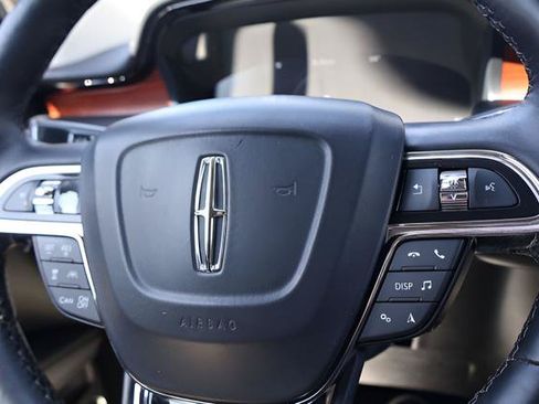 Used 2022 Lincoln Nautilus Reserve w/ Equipment Group 201A AWD/4WD image 19